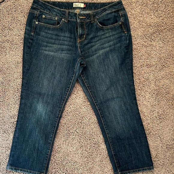 SO Crop Jeans - Picture 1 of 3